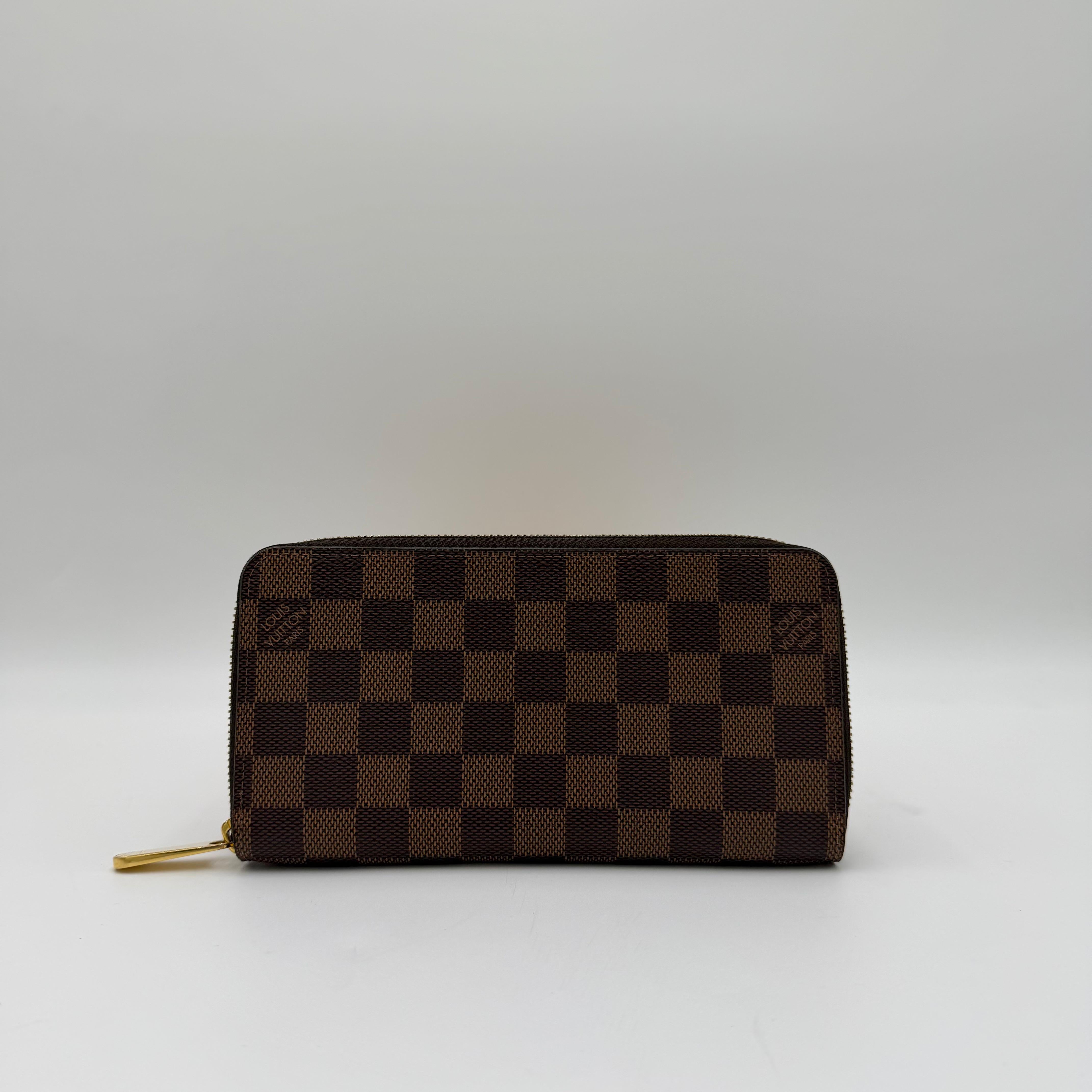 Louis Vuitton Zippy Wallet