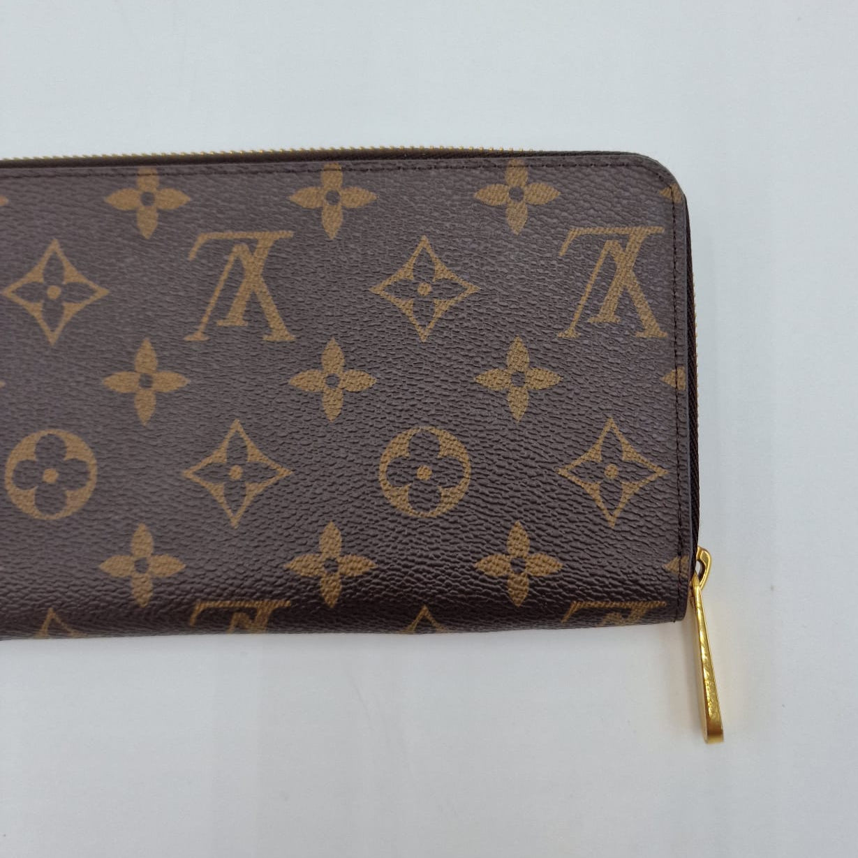 Louis Vuitton Zippy