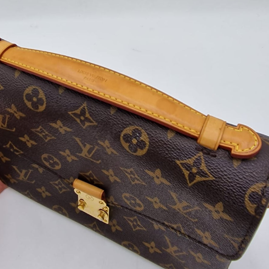 Louis Vuitton Pochette Métis