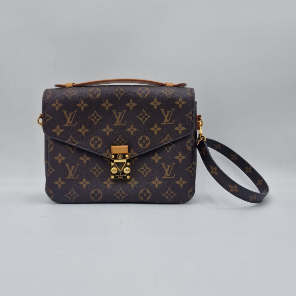 Louis Vuitton Pochette Métis