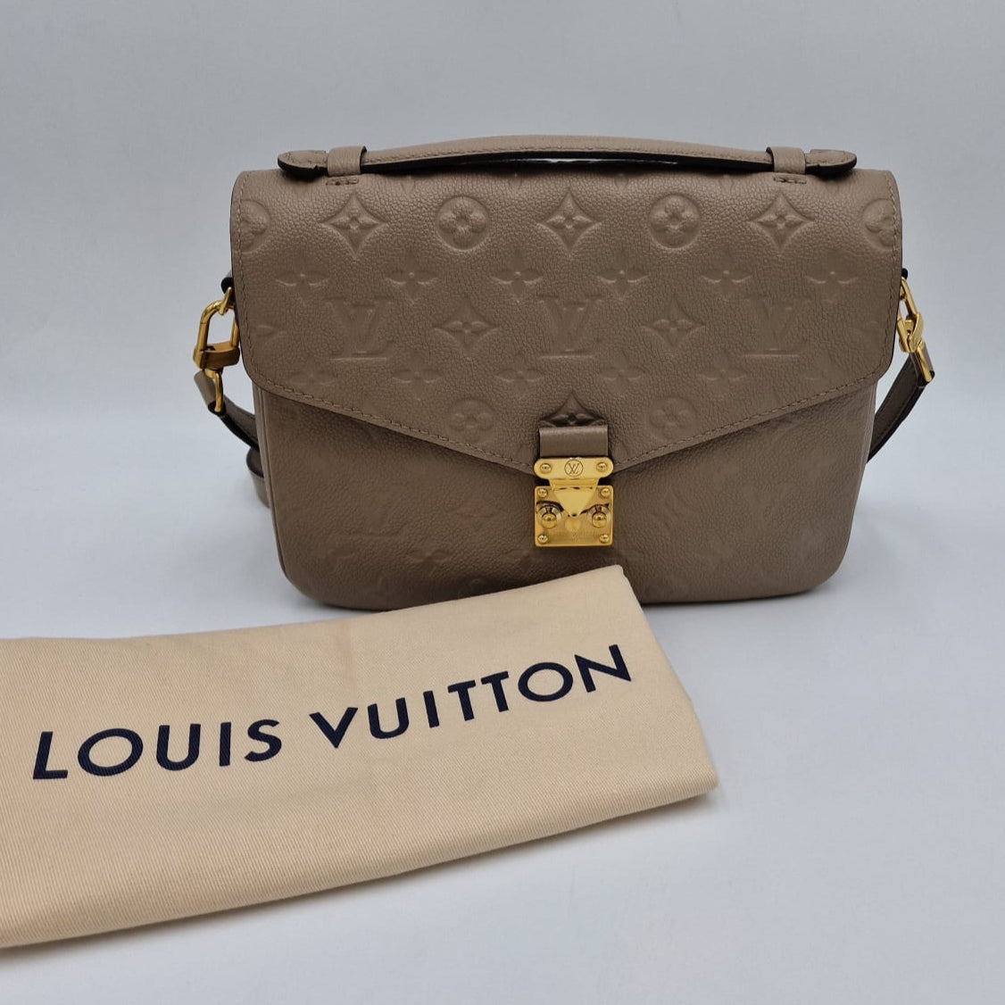 Louis Vuitton Métis Monogram Empreinte