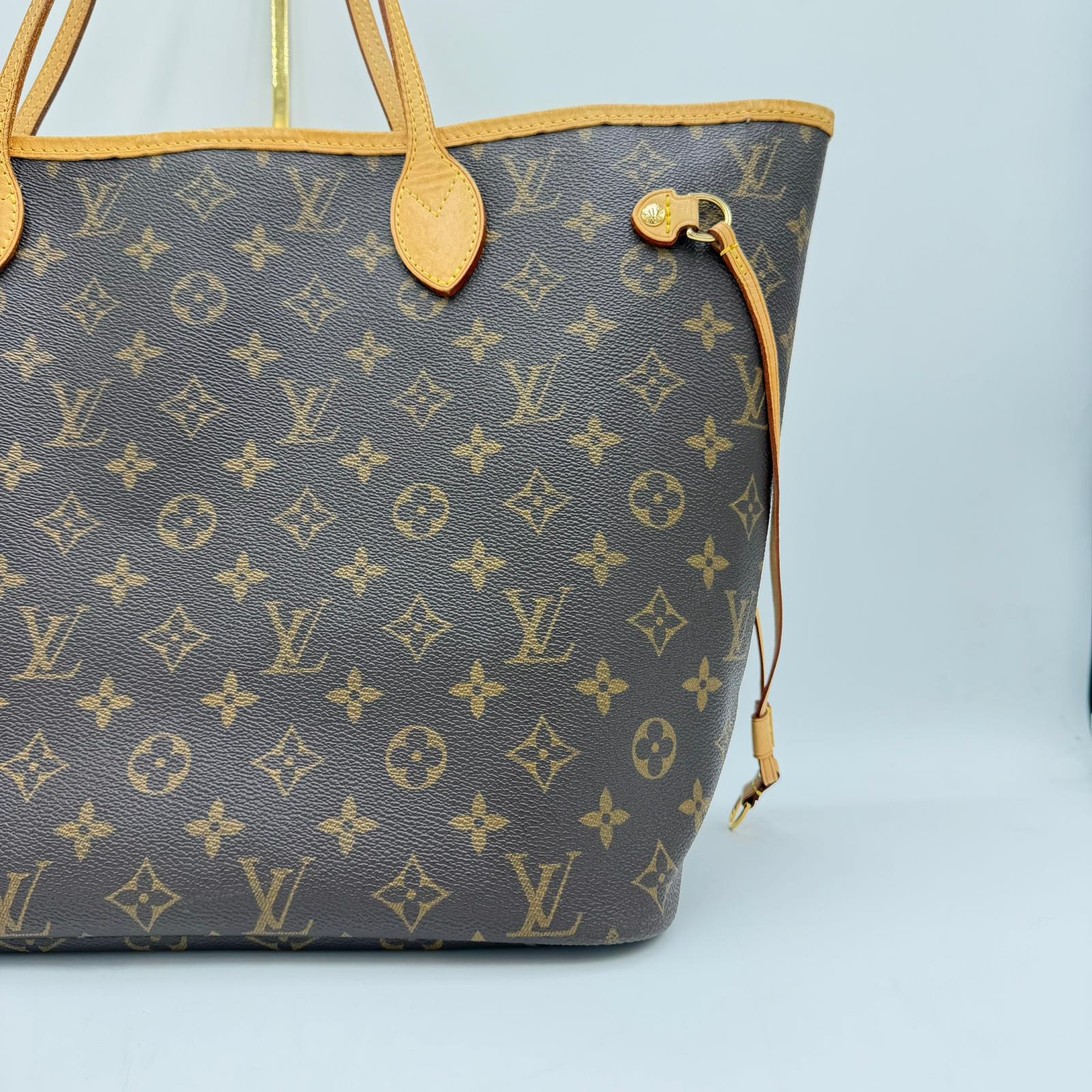 Louis Vuitton MM Neverfull Monogram