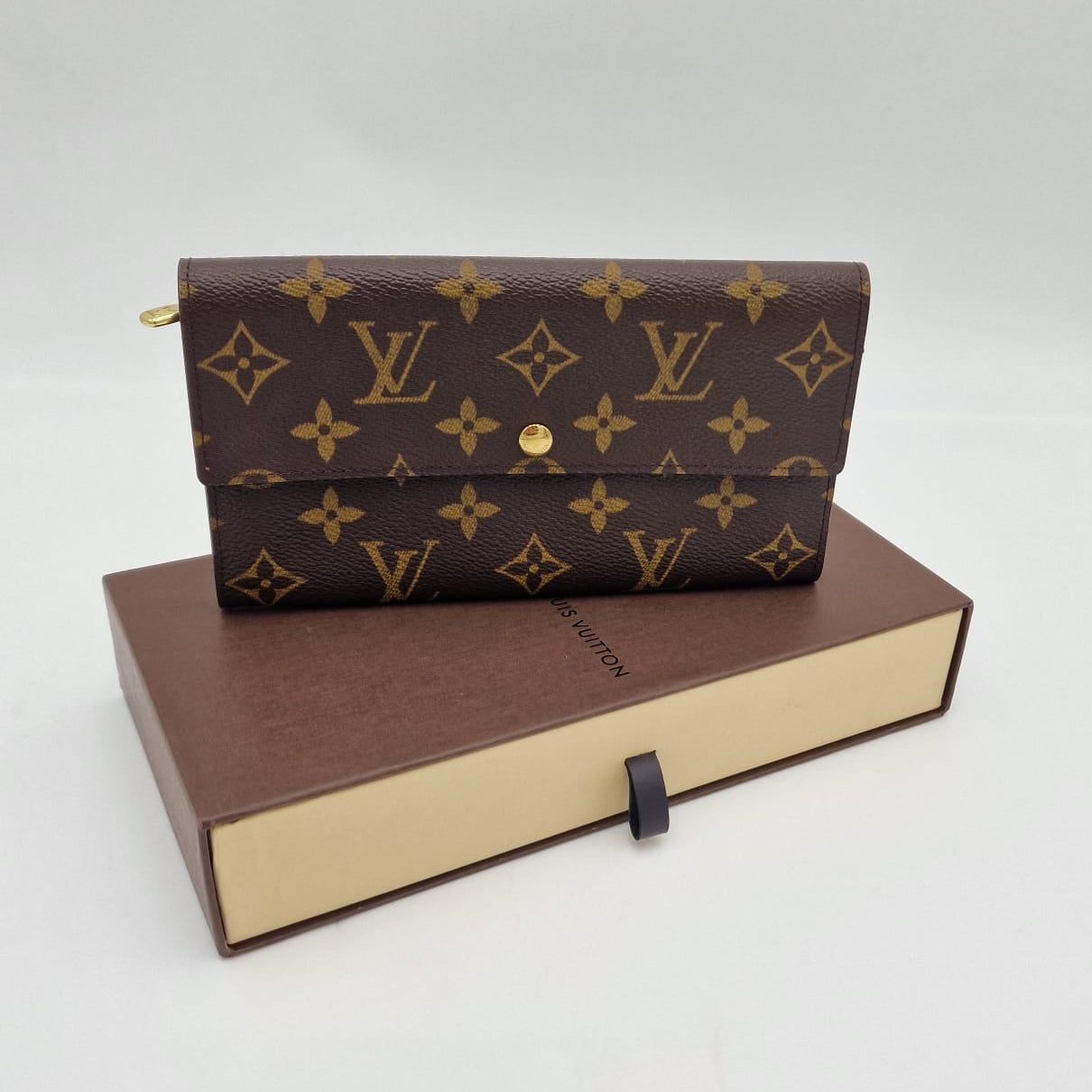 Louis Vuitton Sarah Wallet