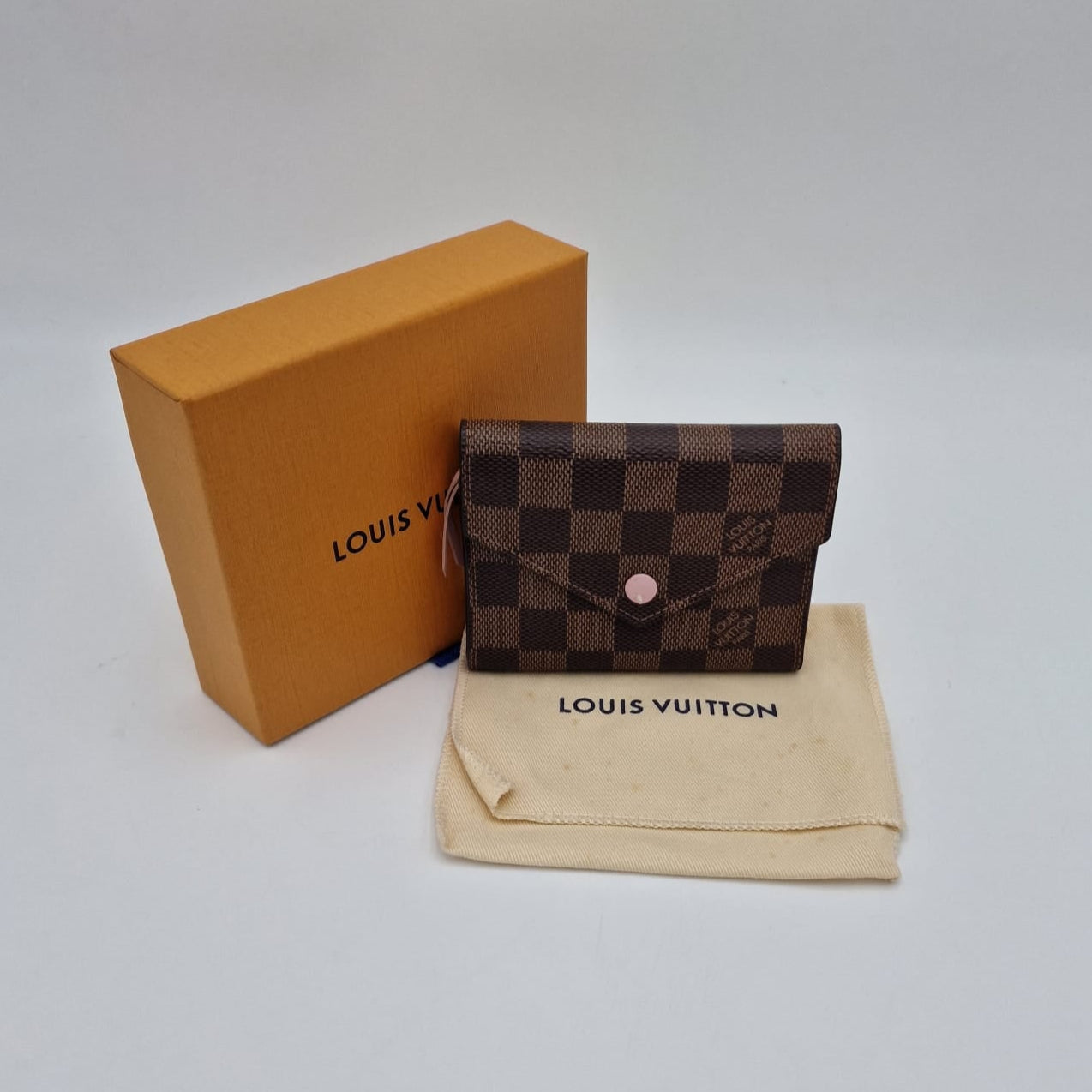 Louis Vuitton Victorine