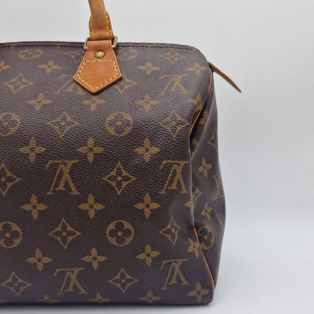 Louis Vuitton Speedy 30.