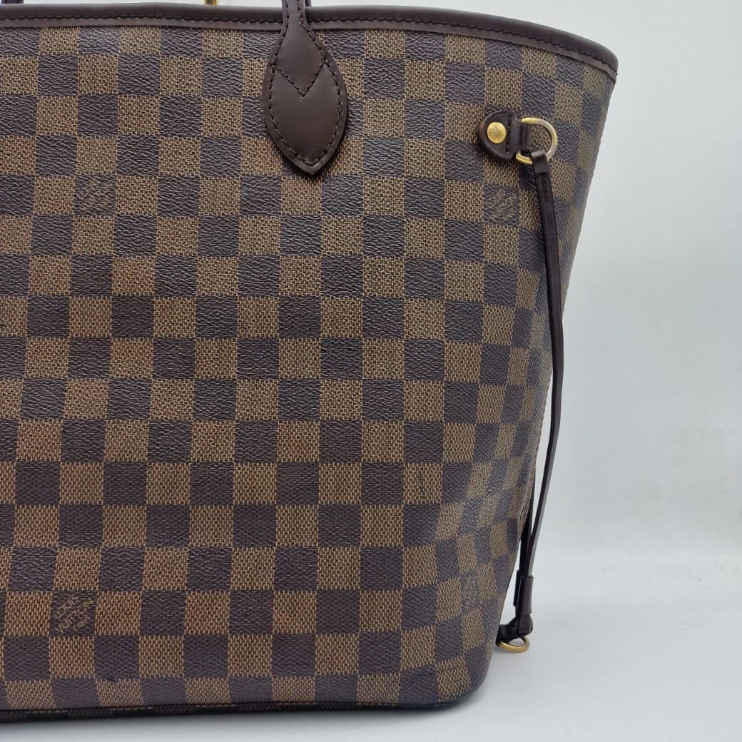 Louis Vuitton MM Neverfull Damier Ebene