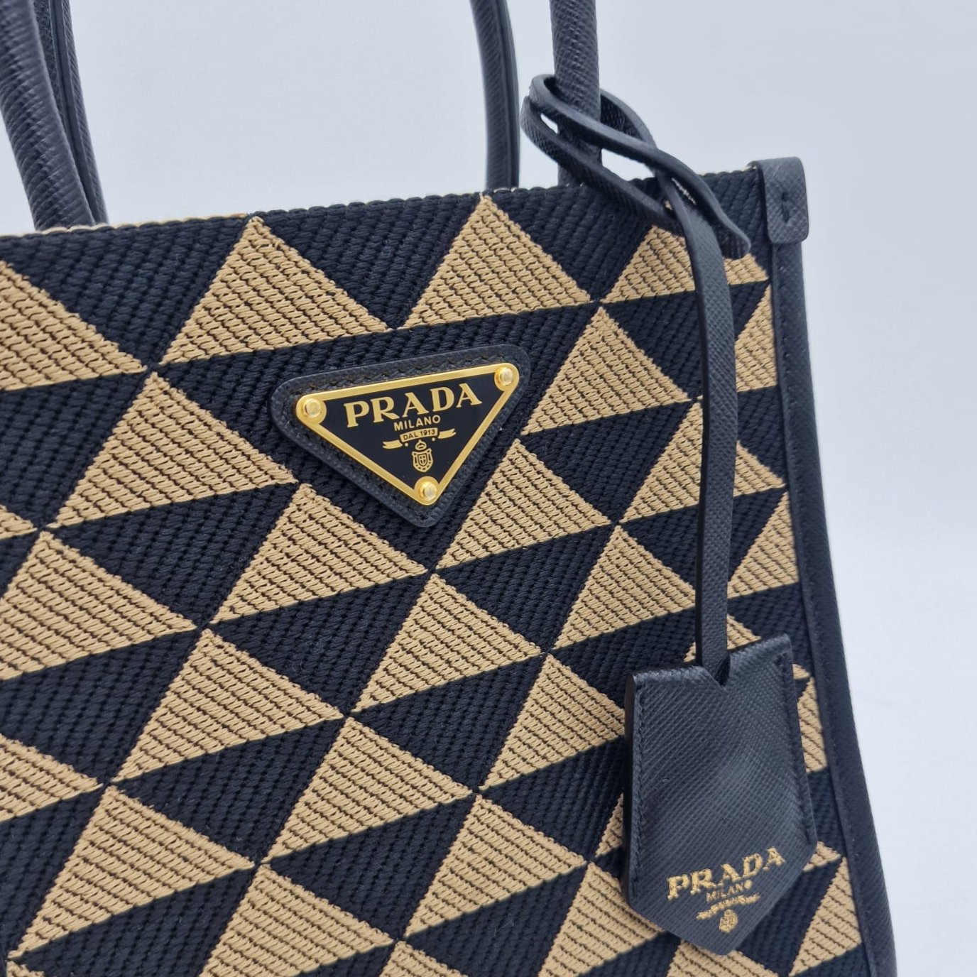 Prada Mini Symbole