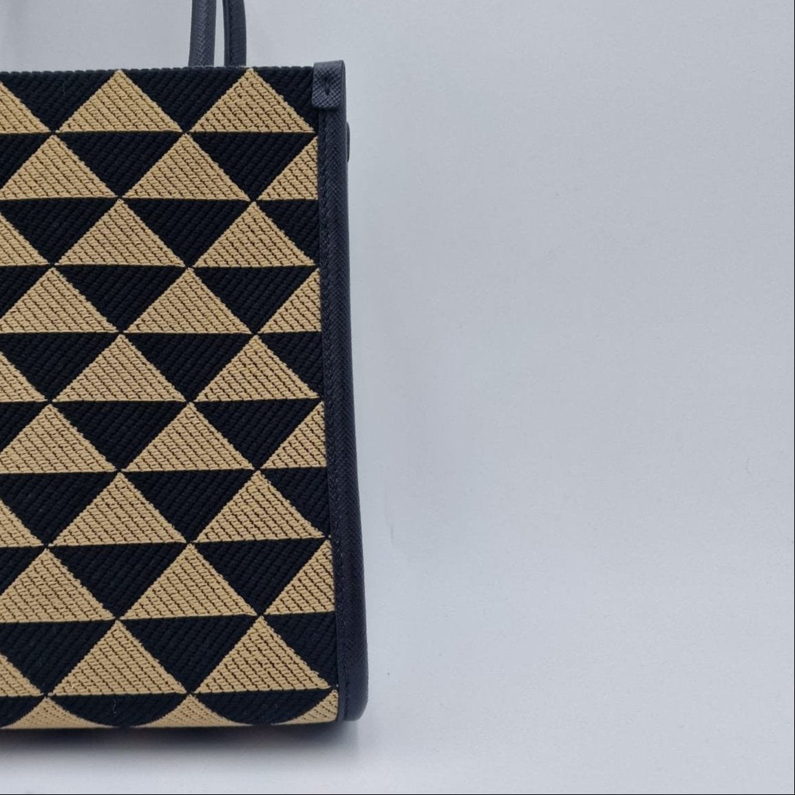 Prada Mini Symbole