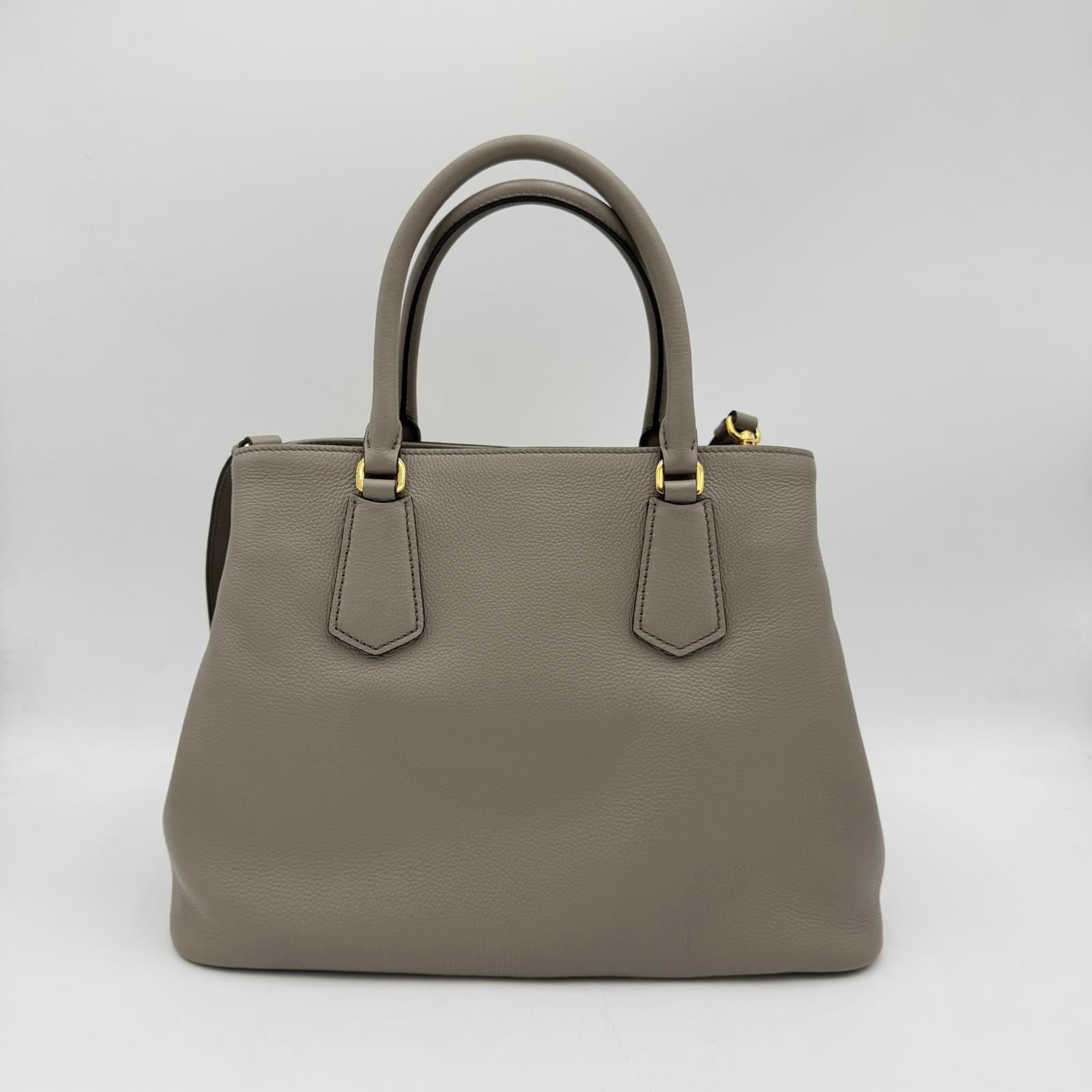 Prada Vitello Daino