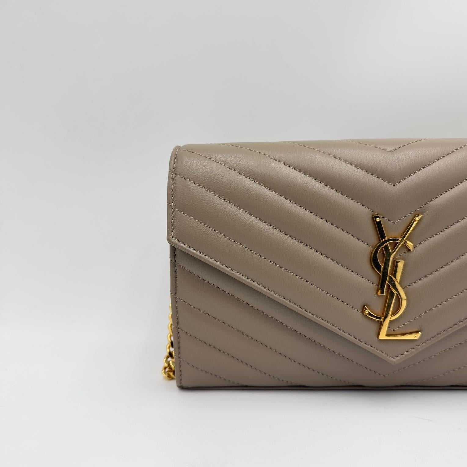 Saint Laurent Cassandre