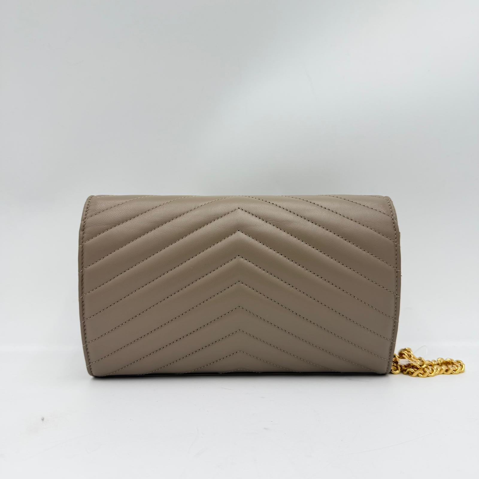 Saint Laurent Cassandre