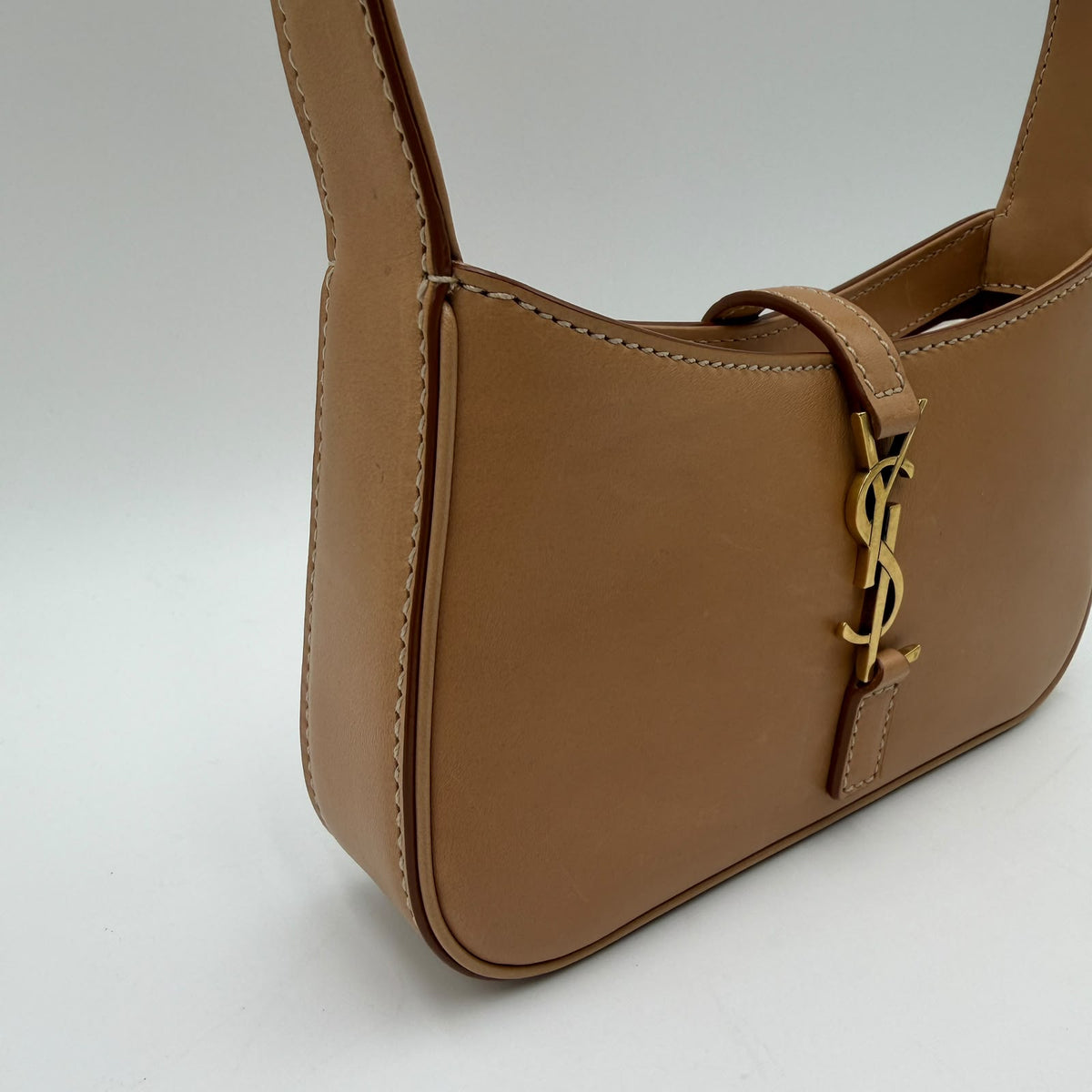Saint Laurent Le 5 à 7 Mini
