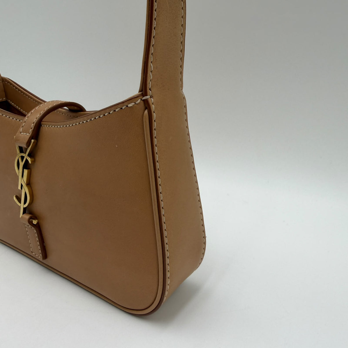Saint Laurent Le 5 à 7 Mini