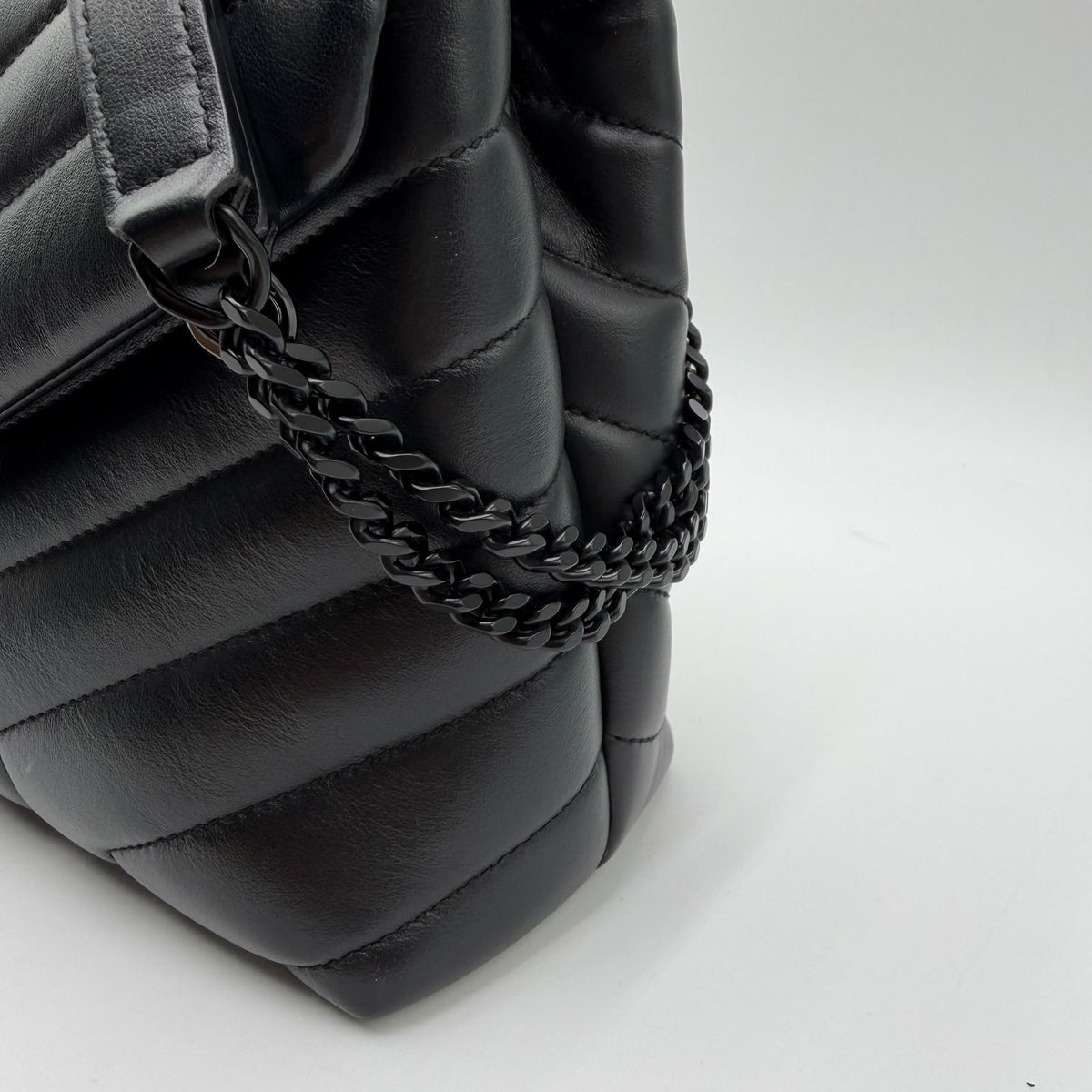 Saint Laurent Loulou Small Black Hardware