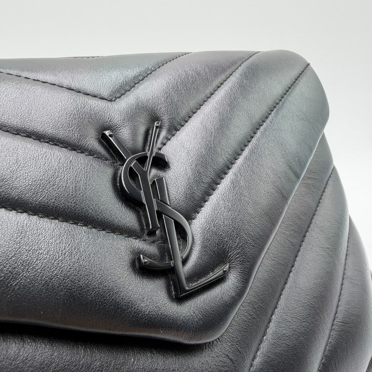 Saint Laurent Loulou Small Black Hardware