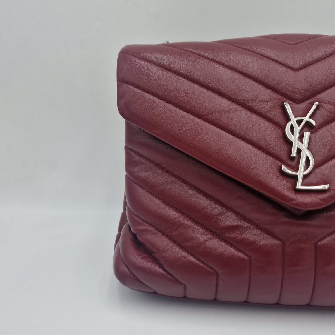 Saint Laurent Loulou Large