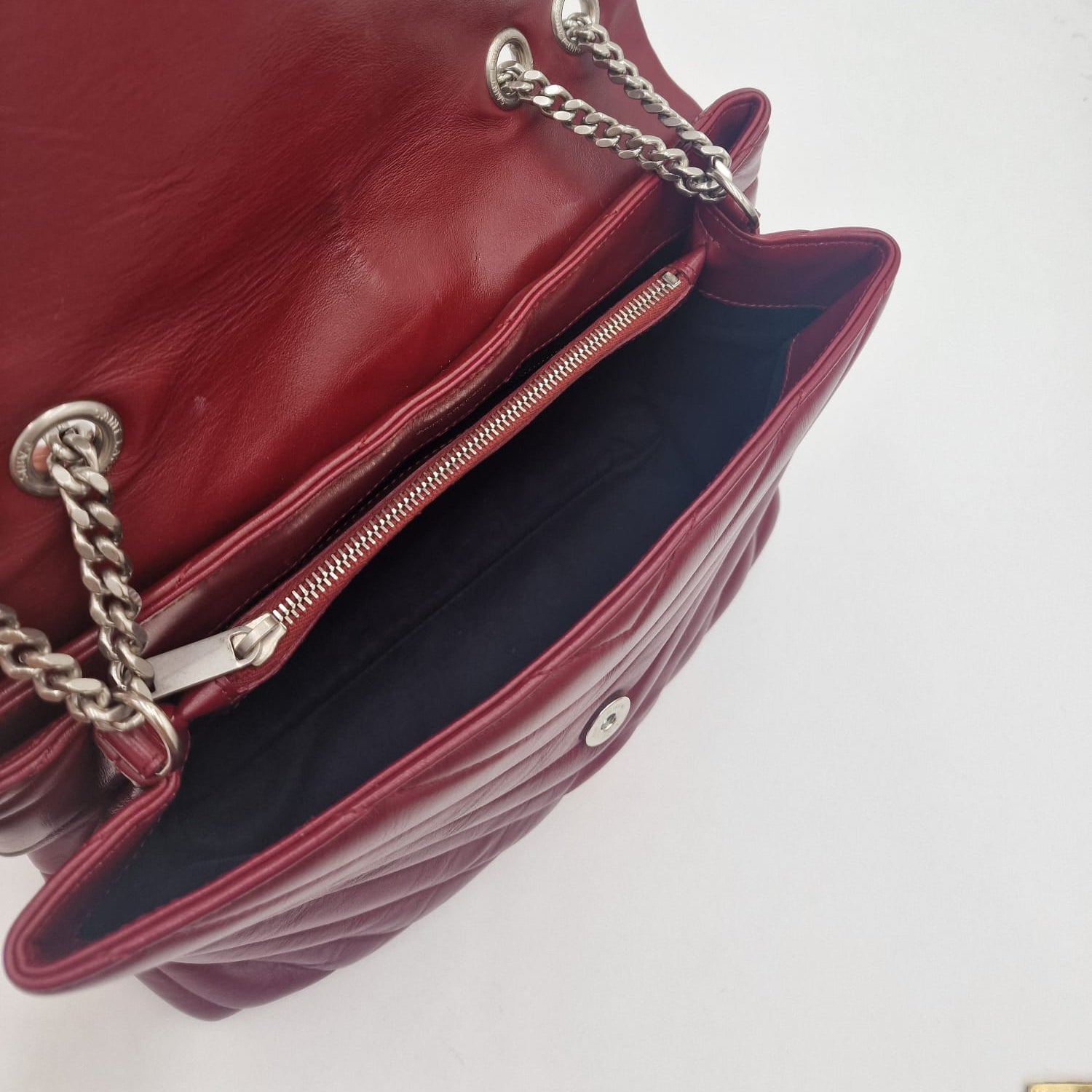 Saint Laurent Loulou Large