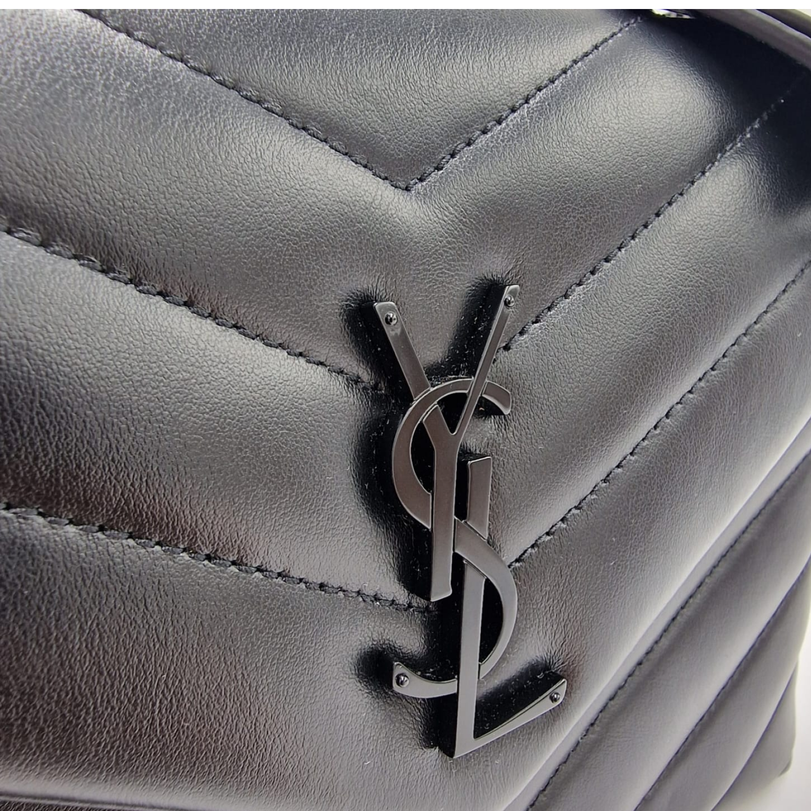 Saint Laurent Loulou Small Black Hardware