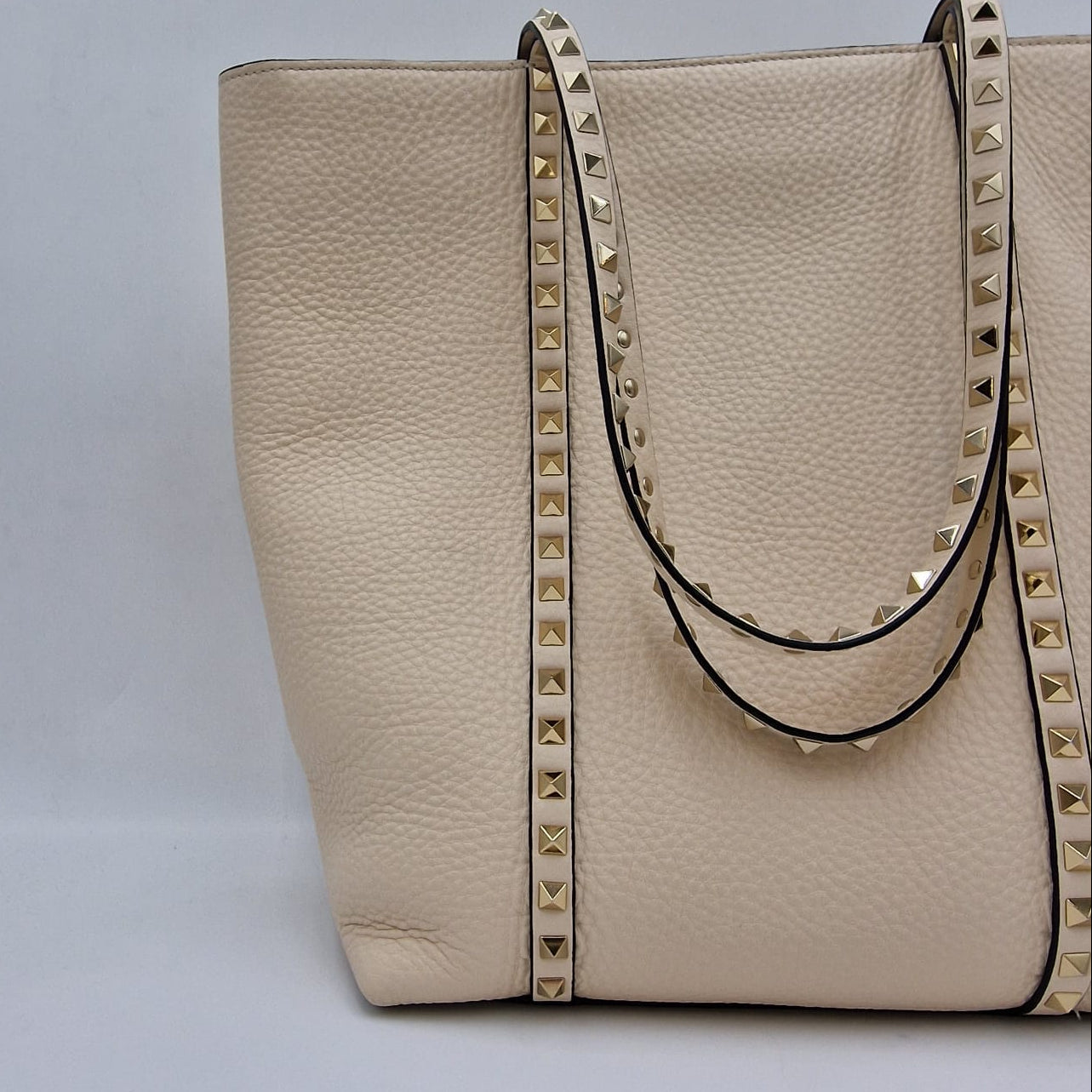 Valentino Garavani Rockstud Tote