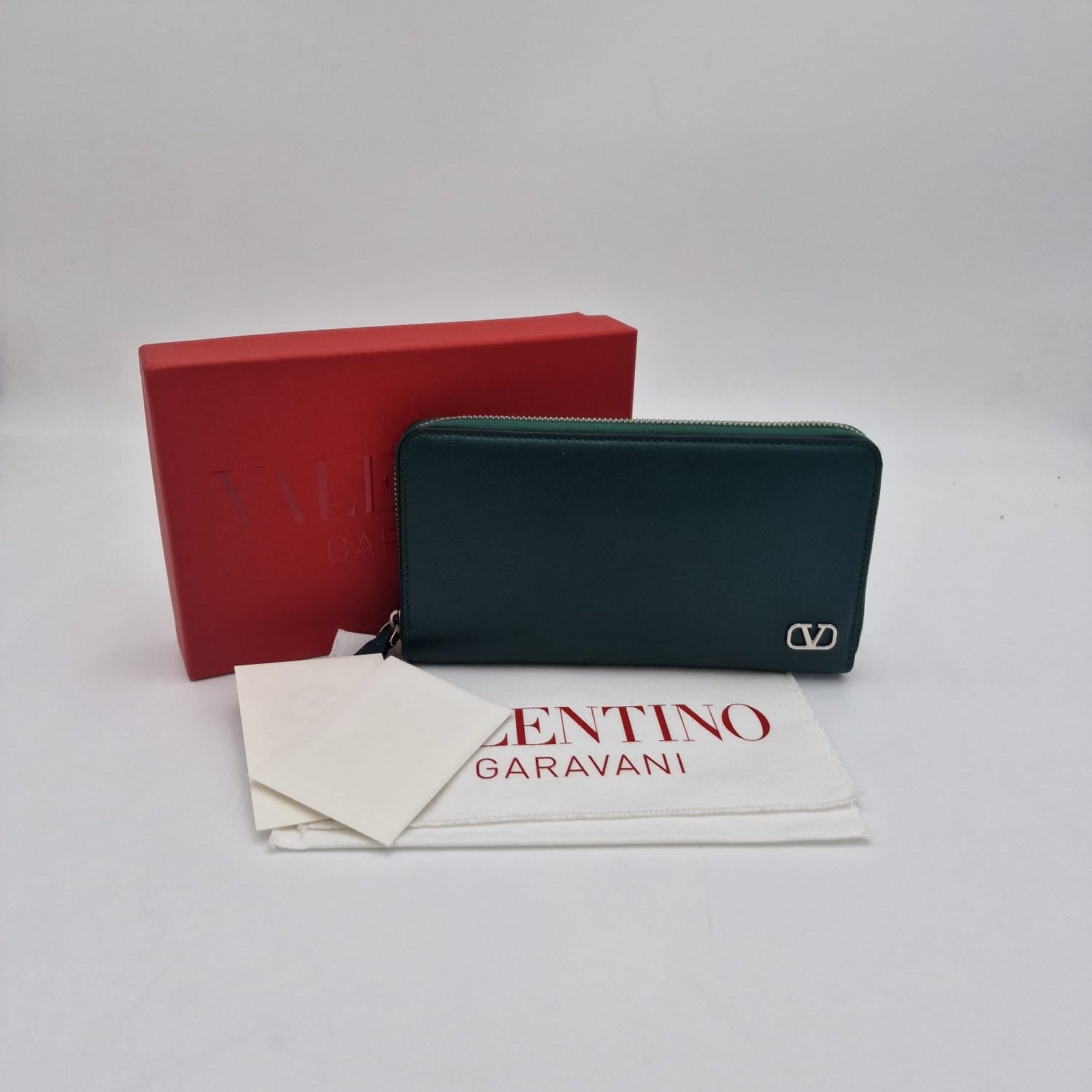 Monedero Valentino Roman Stud de piel