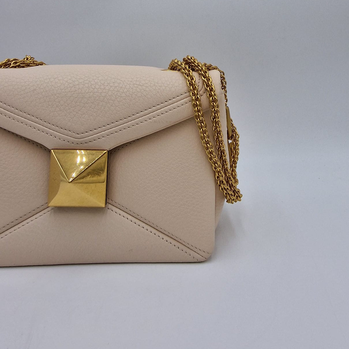 Valentino Garavani One Stud