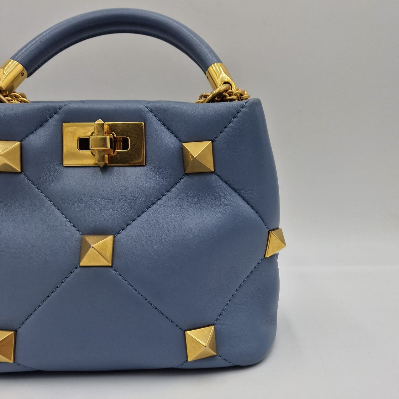Valentino Garavani Roman Stud