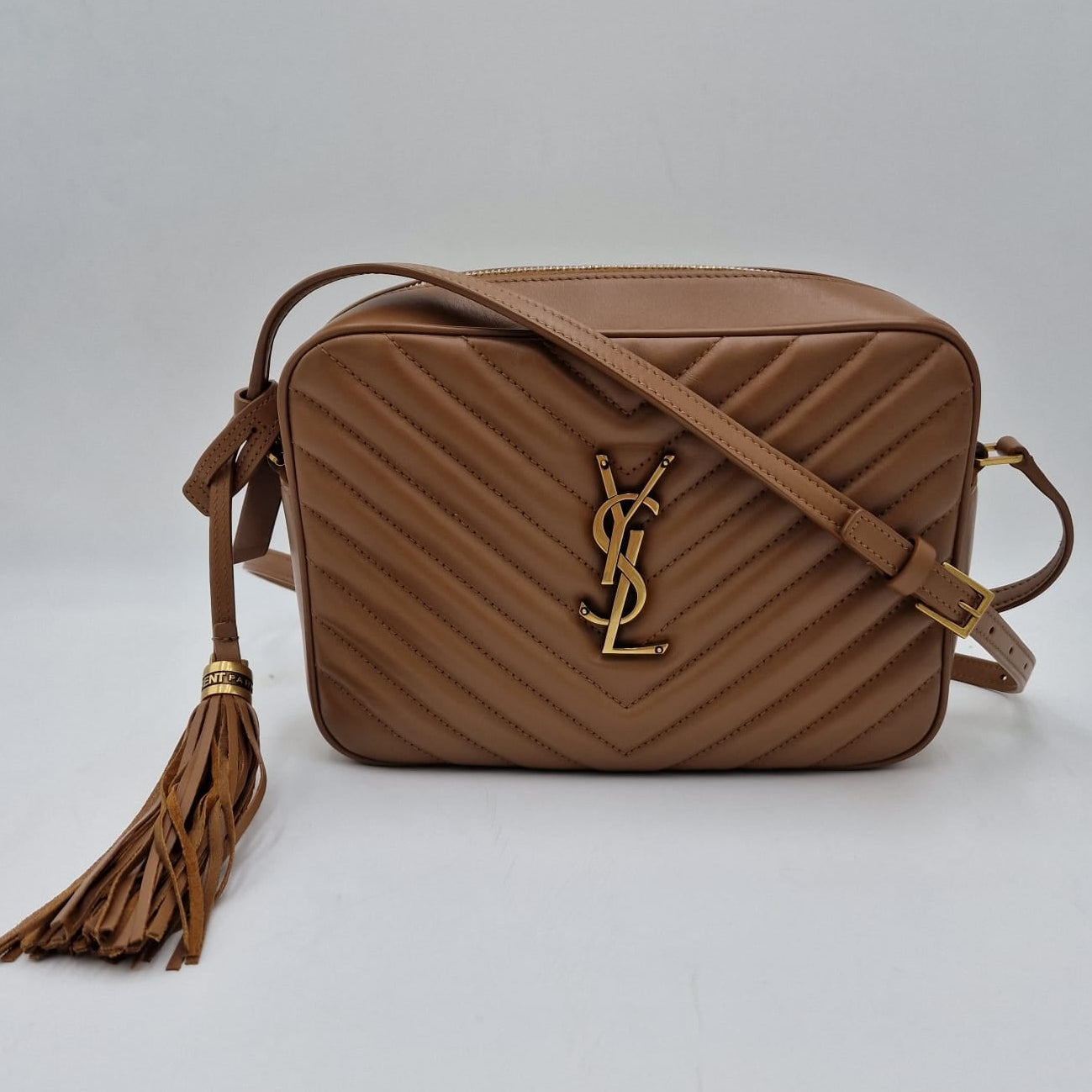 Saint Laurent Bolso Loulou Grande