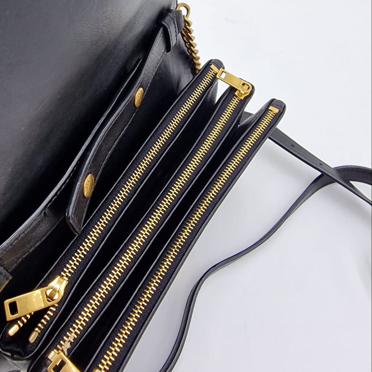 Saint Laurent Angie