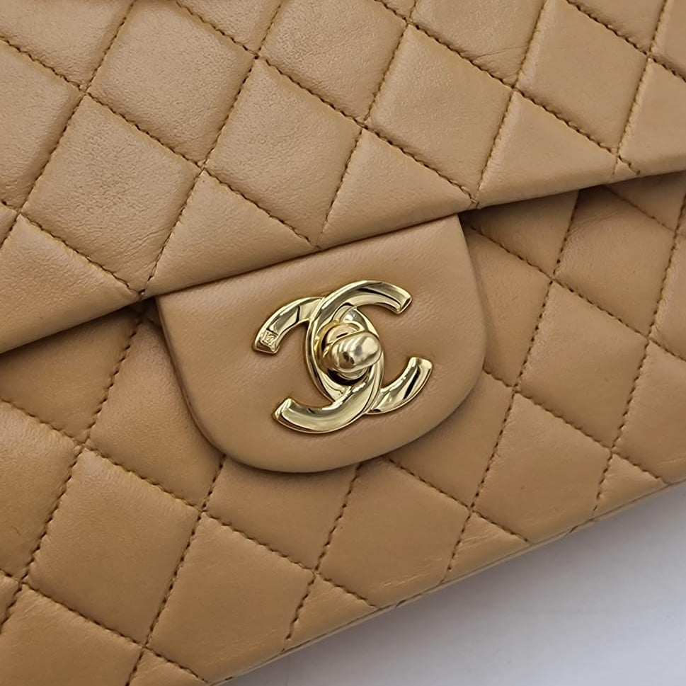 Chanel Classic Small Flap 11.12 Bag
