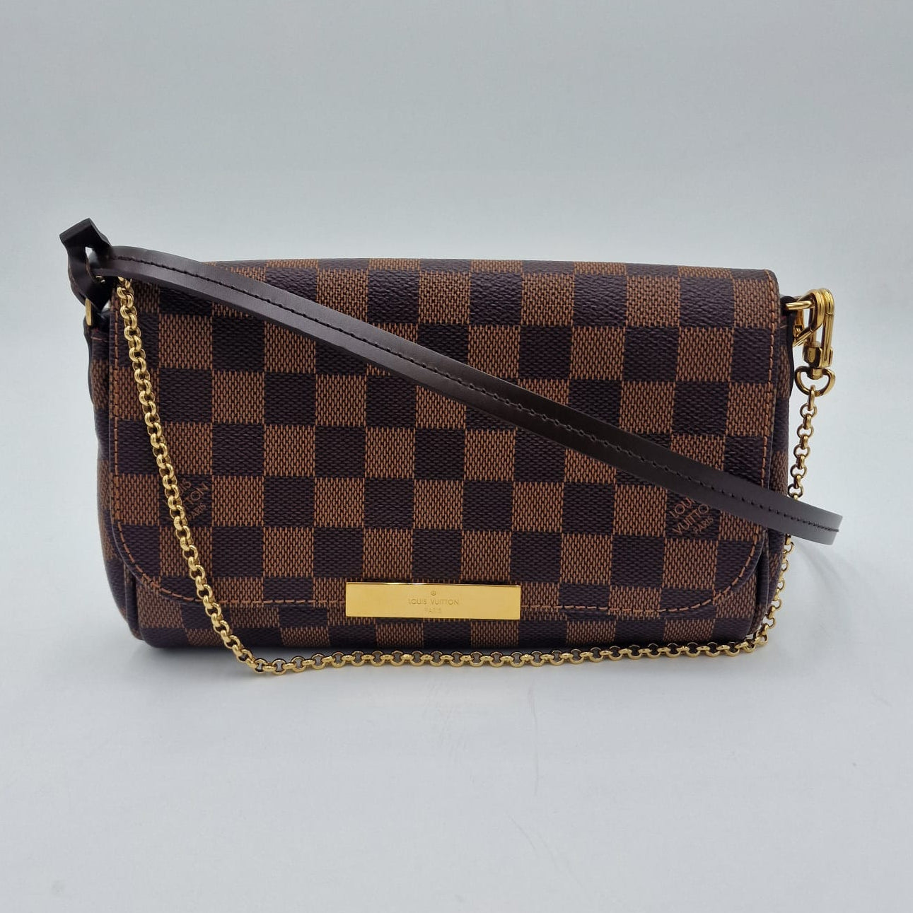 Louis Vuitton Favourite Damier Ebene