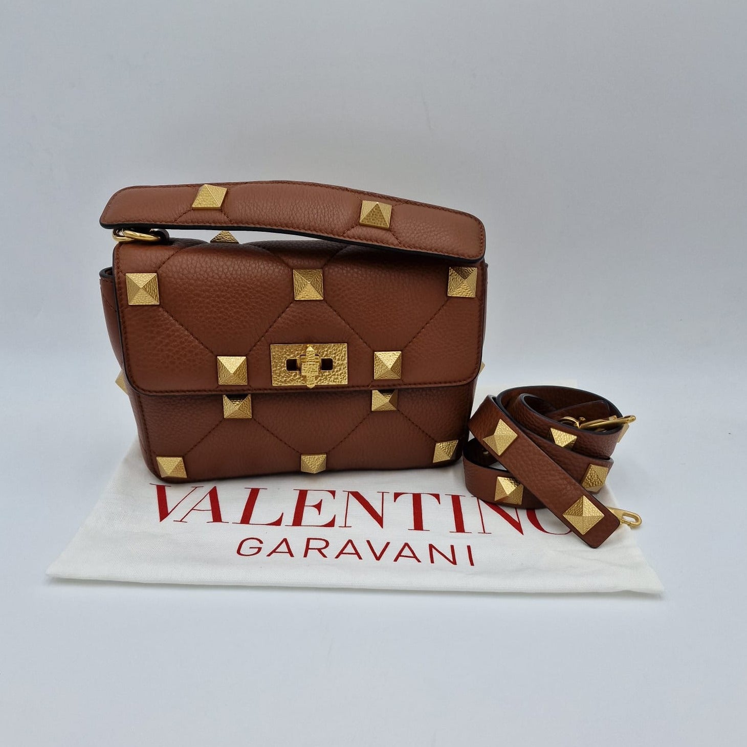 Valentino Garavani Roman Stud medium bag