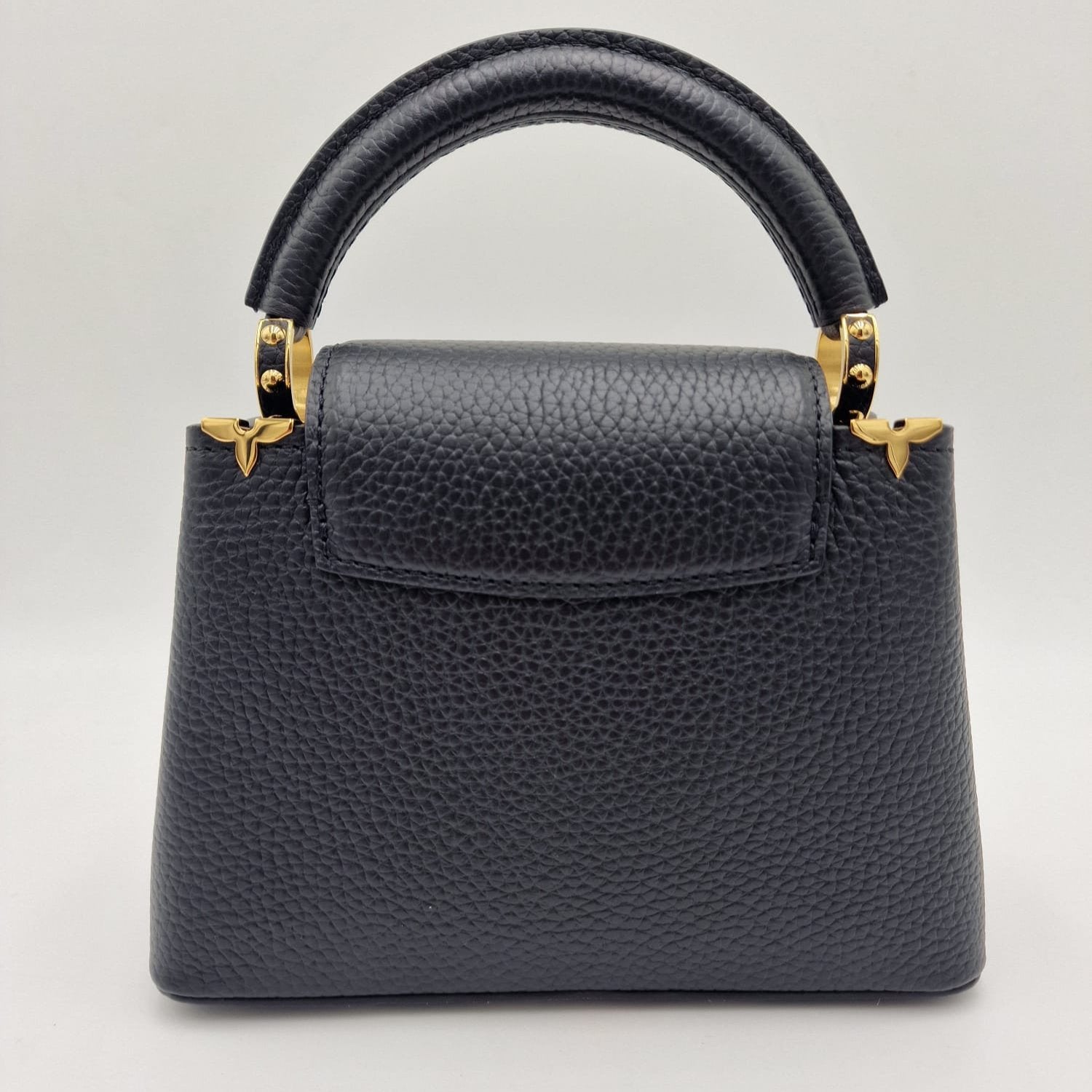 Louis Vuitton Mini Capucines