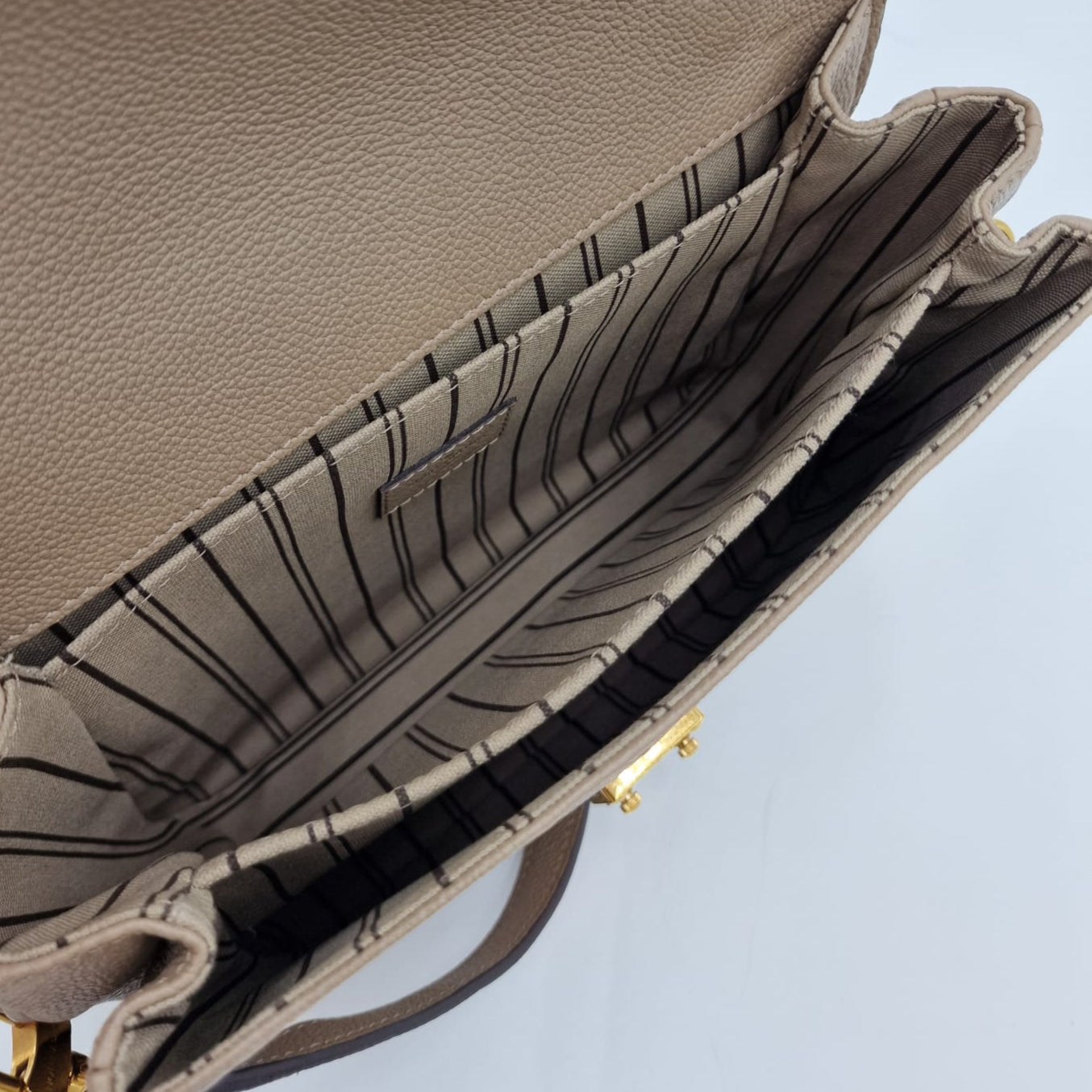 Louis Vuitton Métis Monogram Empreinte