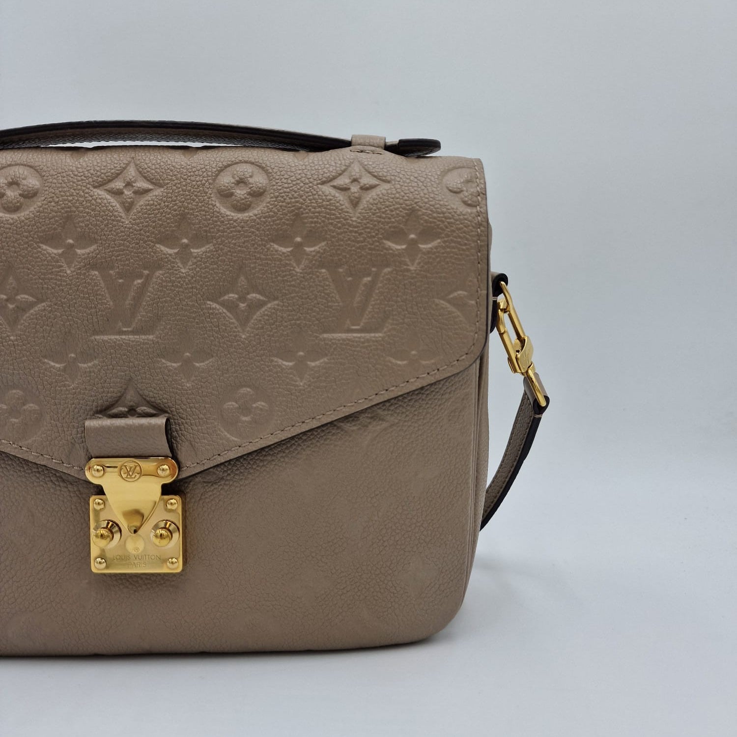 Louis Vuitton Métis Monogram Empreinte
