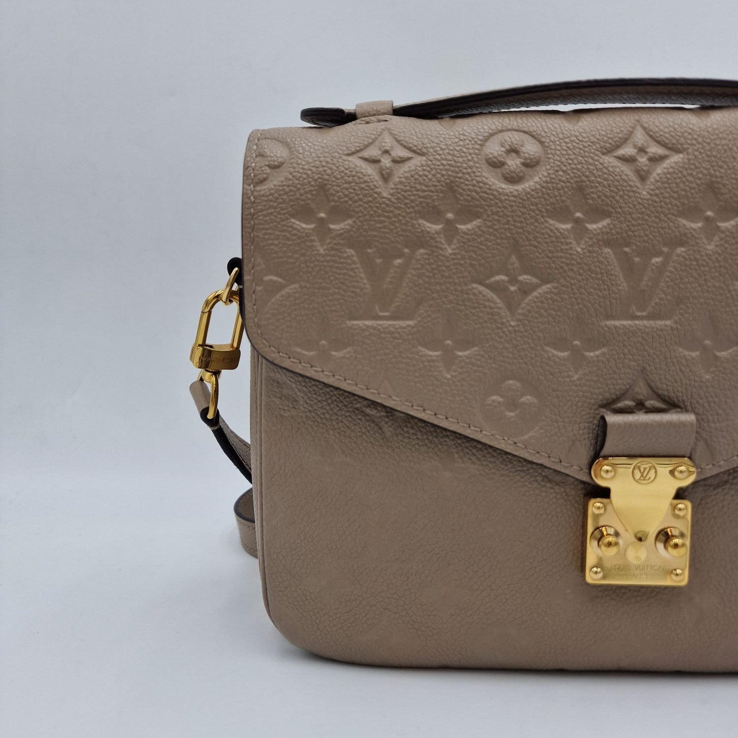 Louis Vuitton Métis Monogram Empreinte