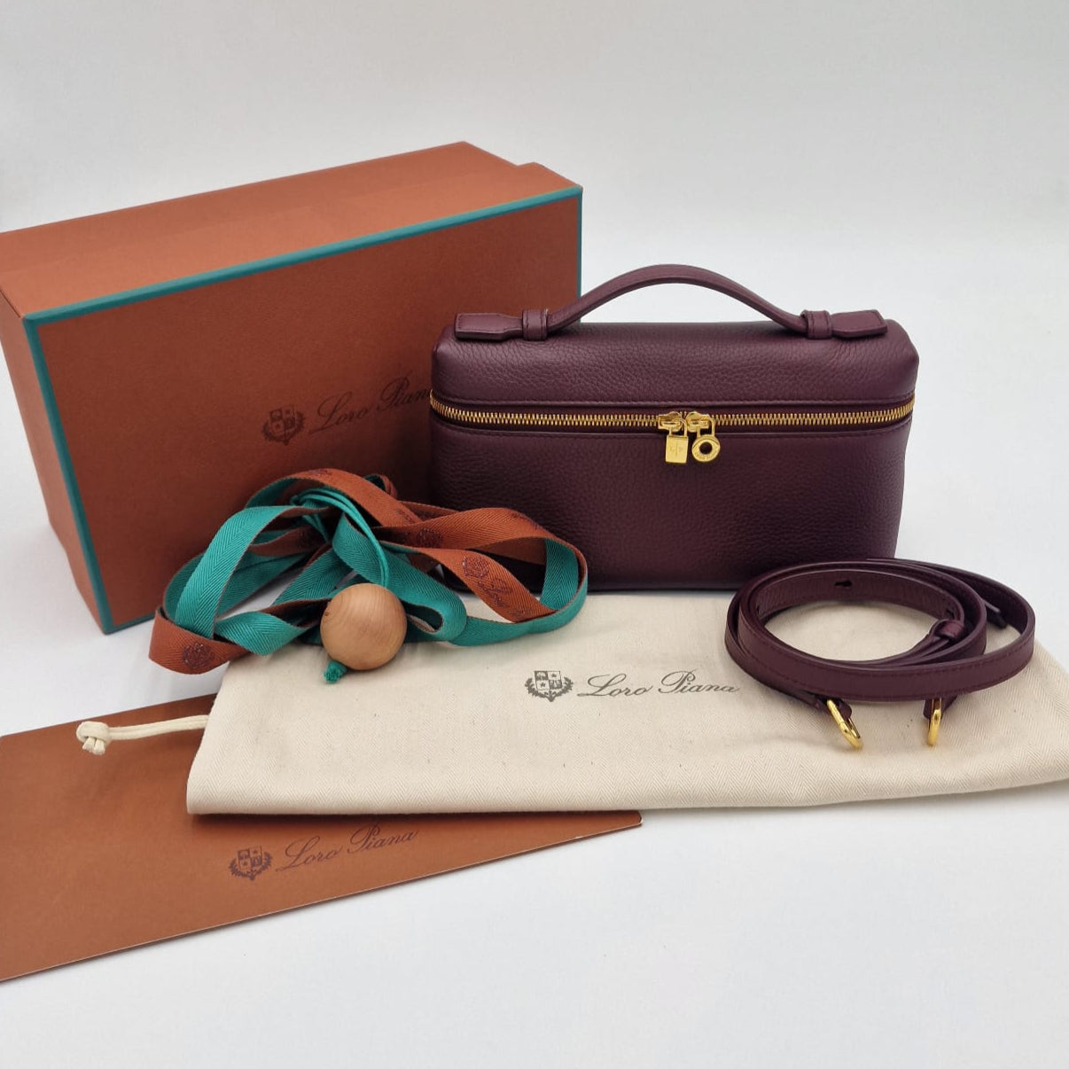 Loro Piana Extra Pocket L19