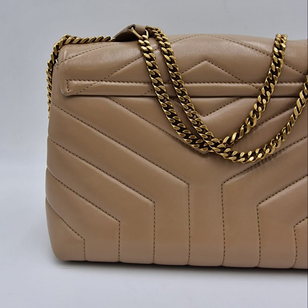 Saint Laurent Loulou Small