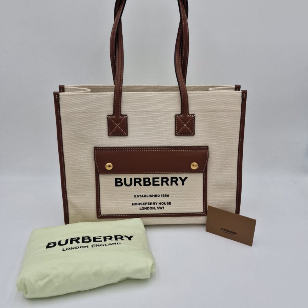 Burberry Heritage Medium Tote