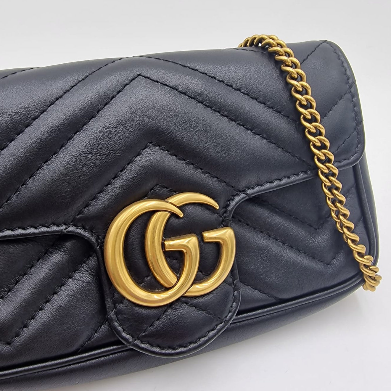 Gucci Marmont Super Mini Bag