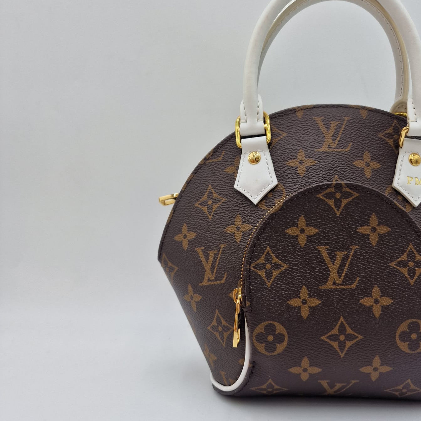 Louis Vuitton Elipse Nano