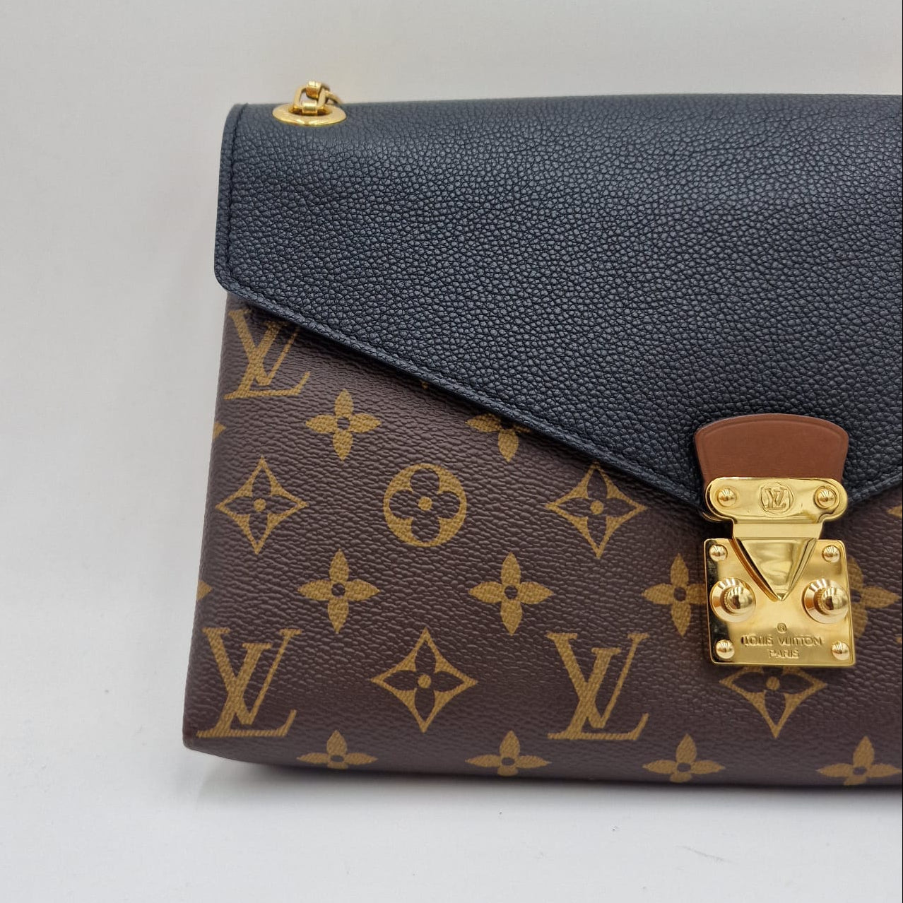 Louis Vuitton Pallas