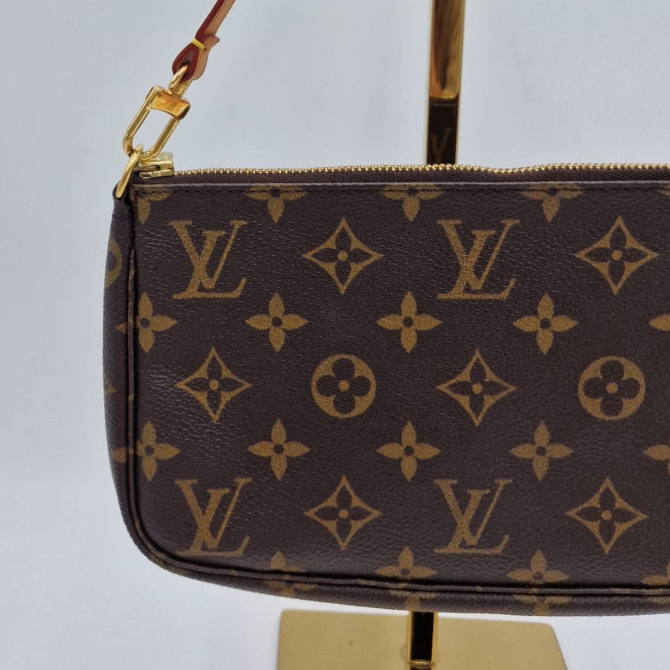 Louis Vuitton Pochette