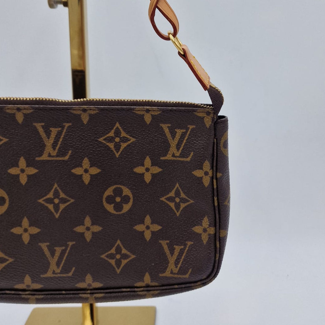 Louis Vuitton Pochette