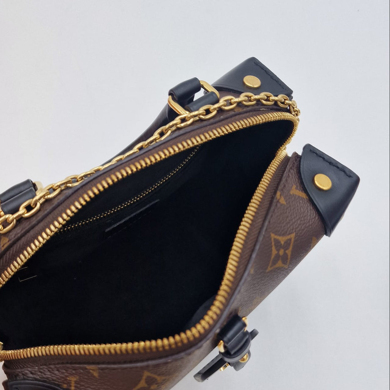 Louis Vuitton Petite Malle Souple