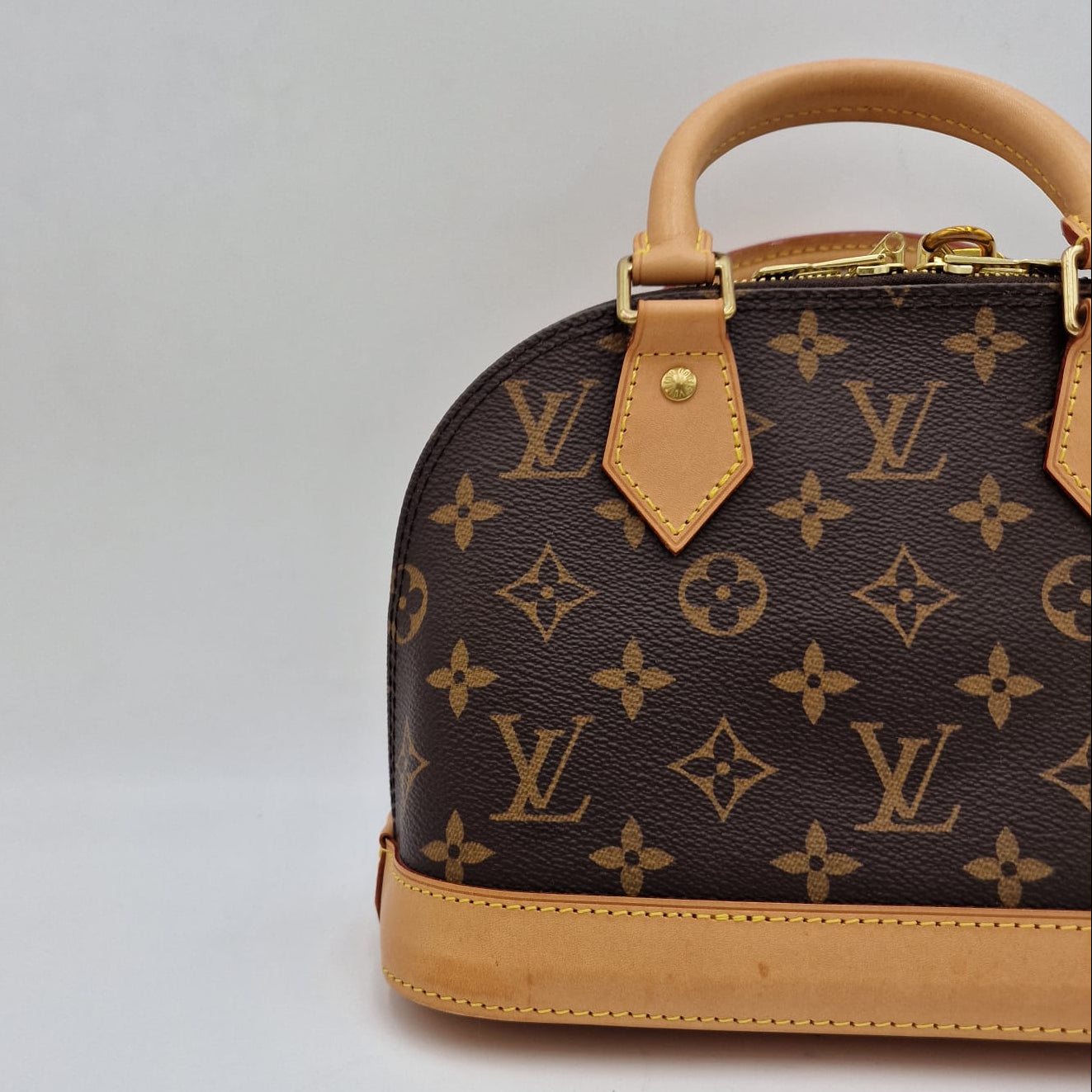 Louis Vuitton Alma BB Monogram