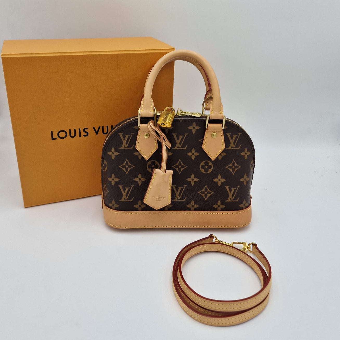 Louis Vuitton Alma BB Monogram