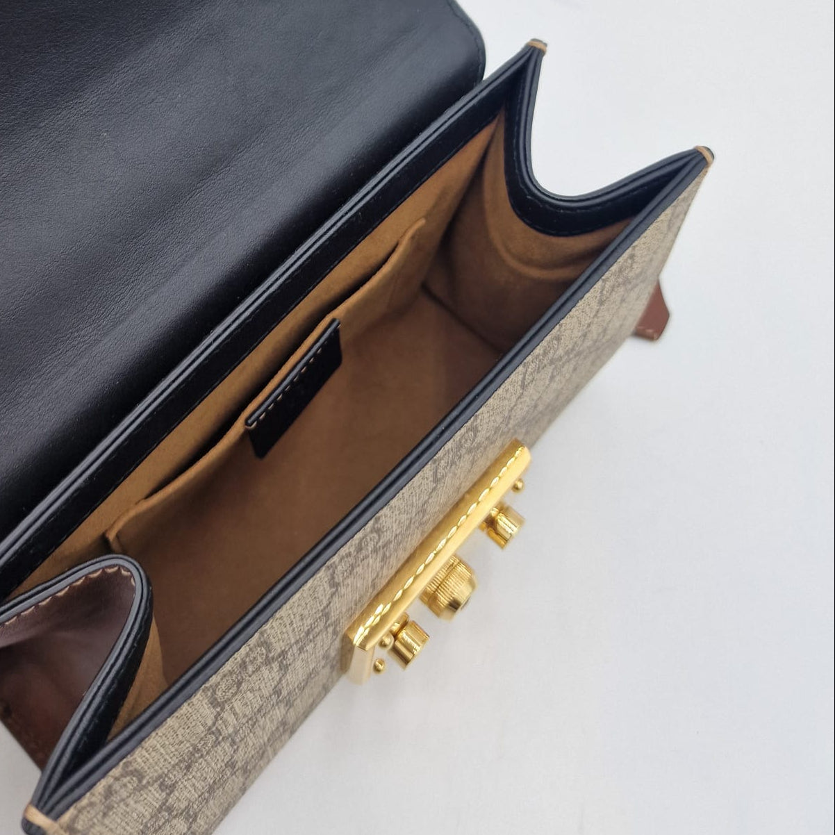 Gucci Padlock Signature