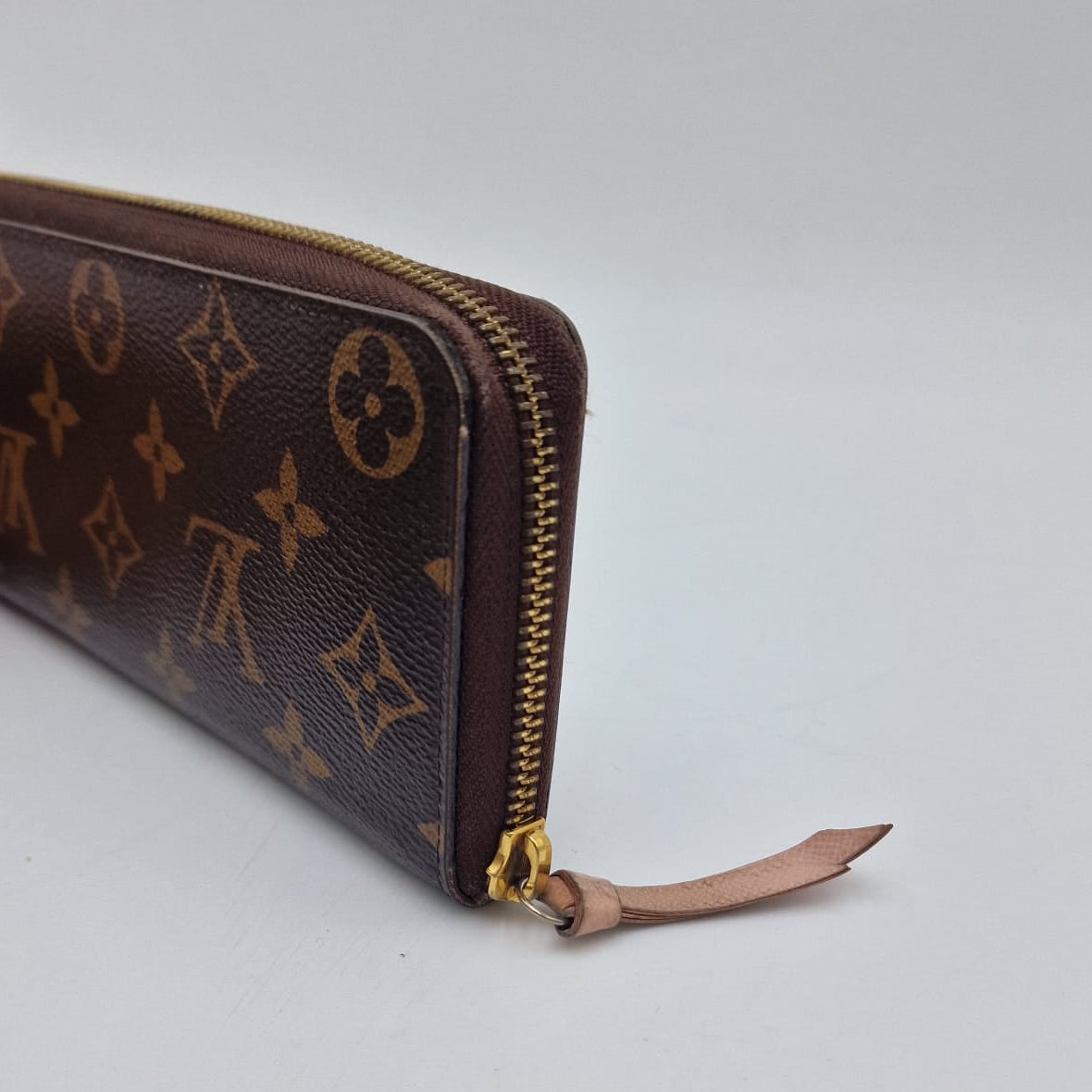 Louis Vuitton Clemence