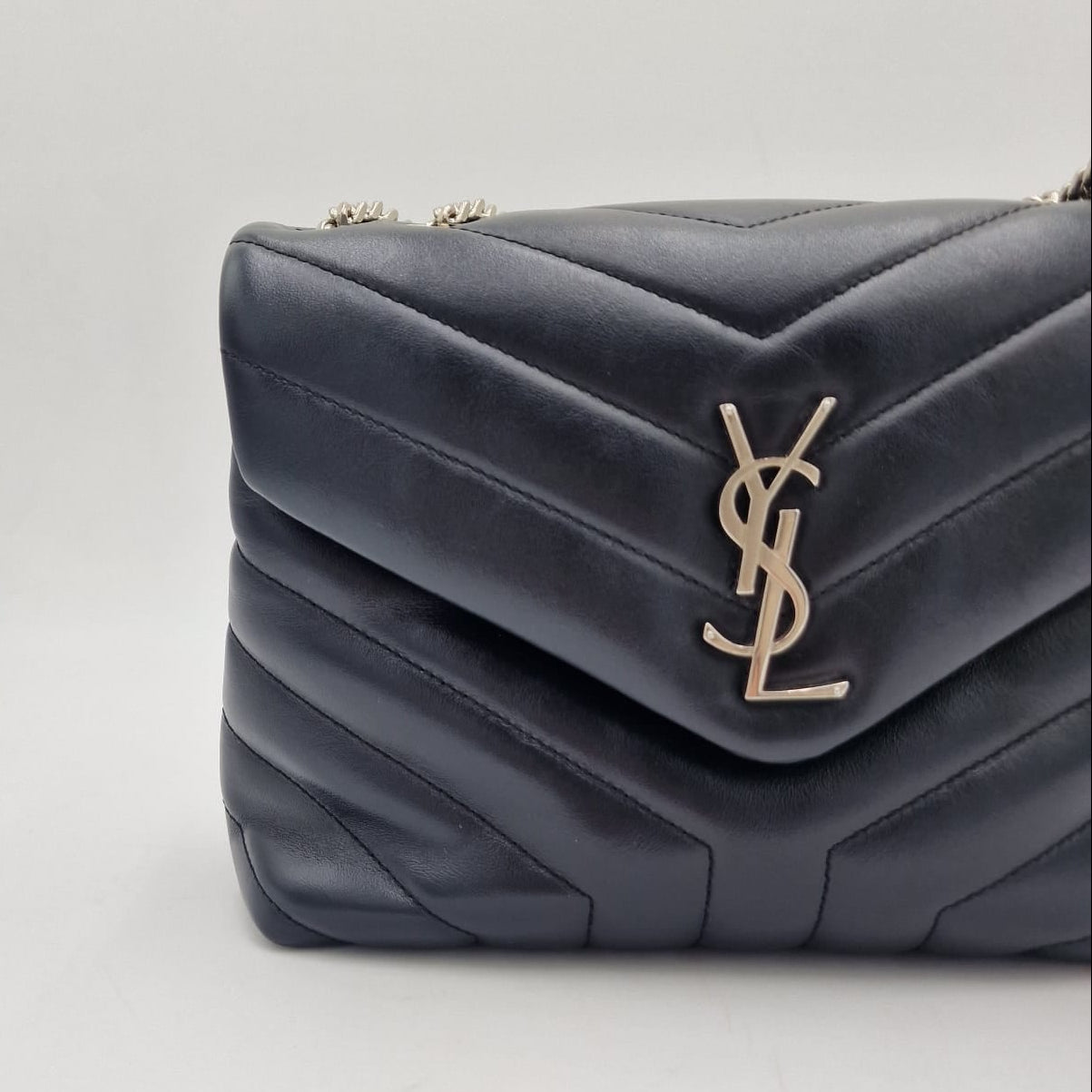 Saint Laurent Loulou Small Leather Bag Black