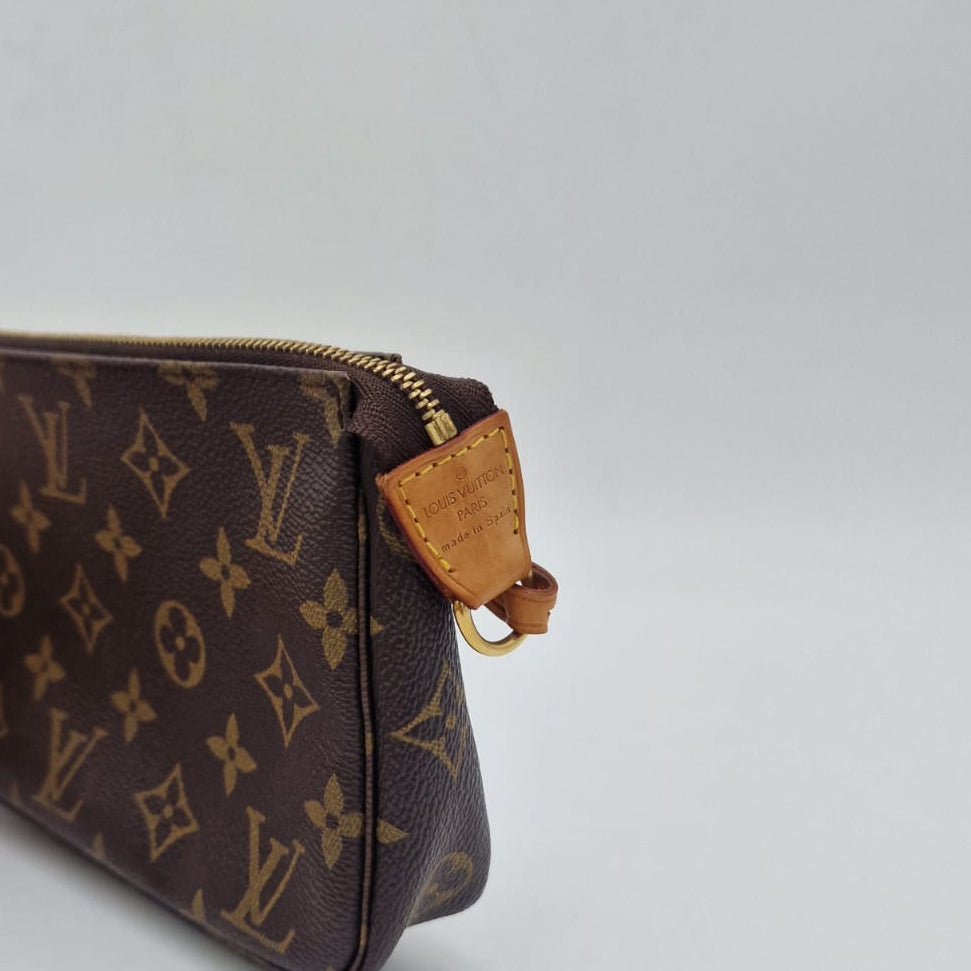 Louis Vuitton Pochette